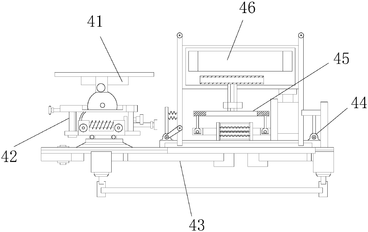 Conveying device for luggage