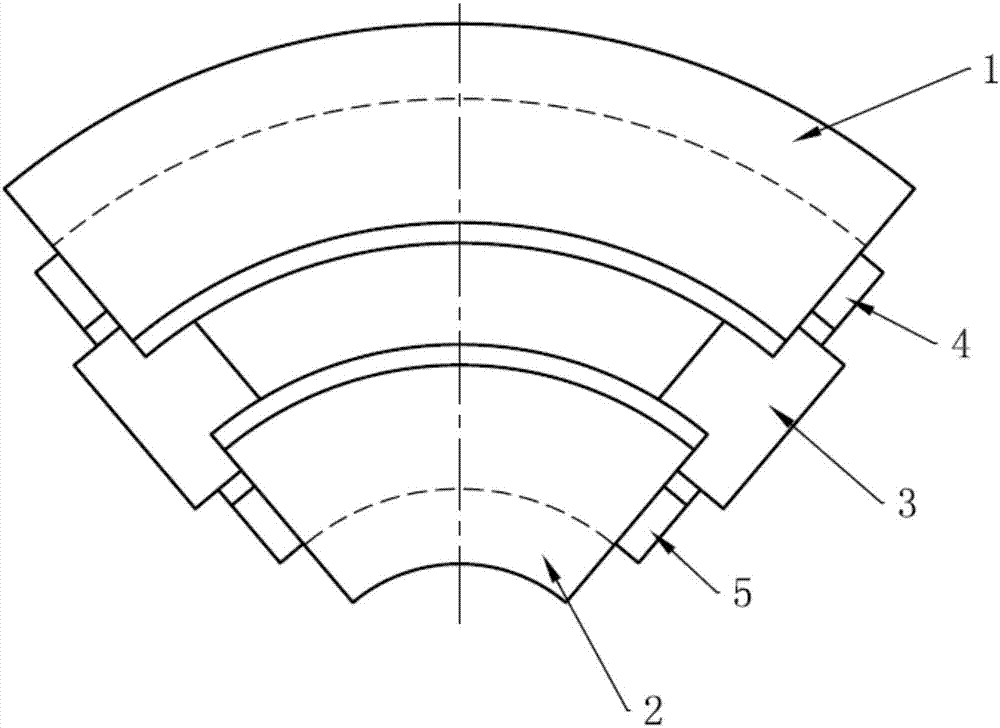 Internal supporting and heat dissipation device for welding of thin-walled half pipe and using method of the internal supporting and heat dissipation device