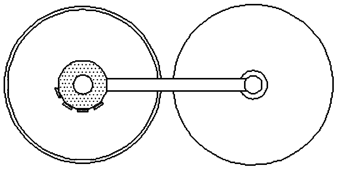 Cosmetic filling equipment capable of changing discharging height and synchronously regulating flow