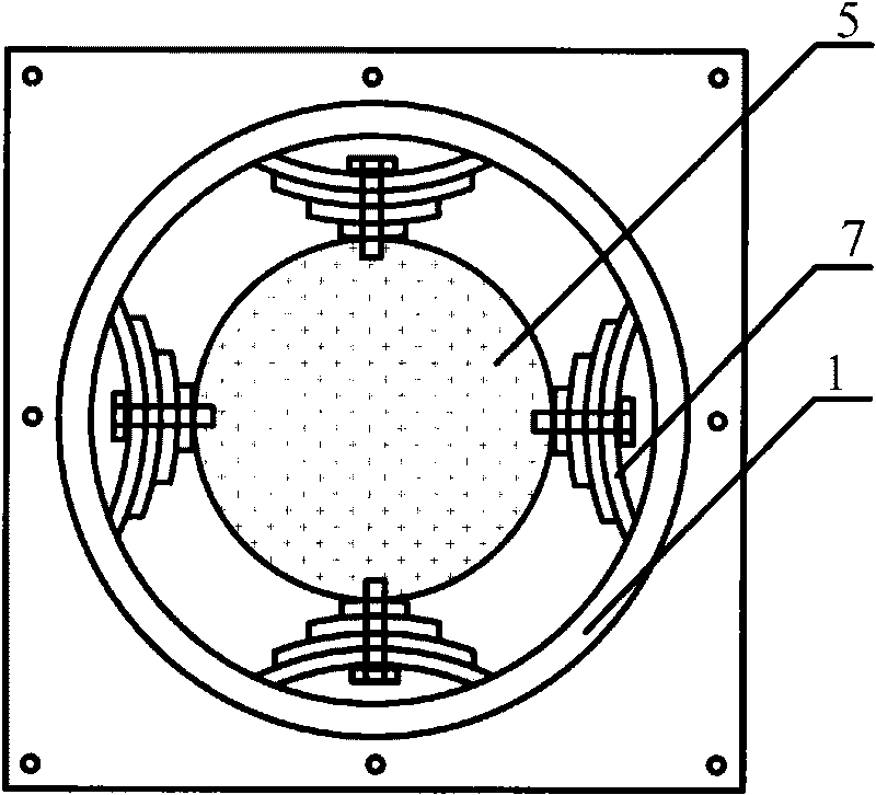 Vibration isolating support saddle of self-adaptive double-spherical spring steel plate