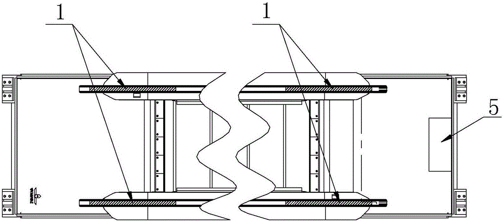 Escalator or moving sidewalk with hand strap pressure detection function