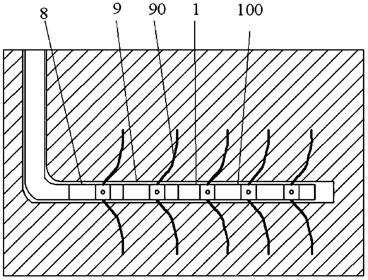 An oil and gas extraction device and method