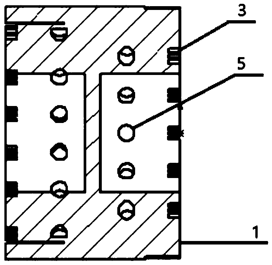 Detection device for tiny defects in pipeline, and detection method for defect center and diameter