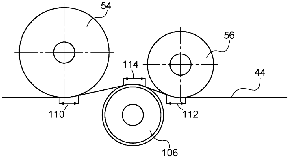 Device for transporting value documents