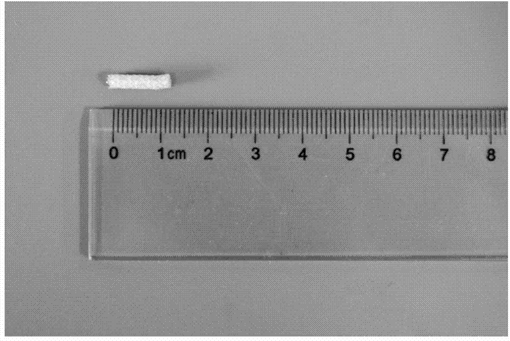 A kind of heparin-loaded aneurysm treatment covered stent and preparation method thereof