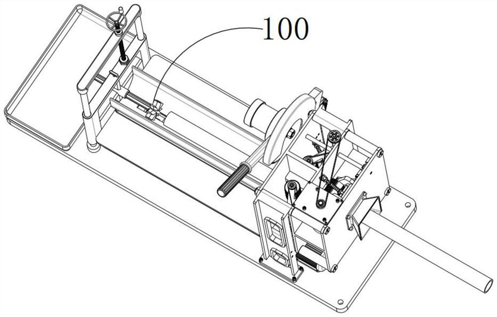 Continuous crushing recycling treatment method of construction waste