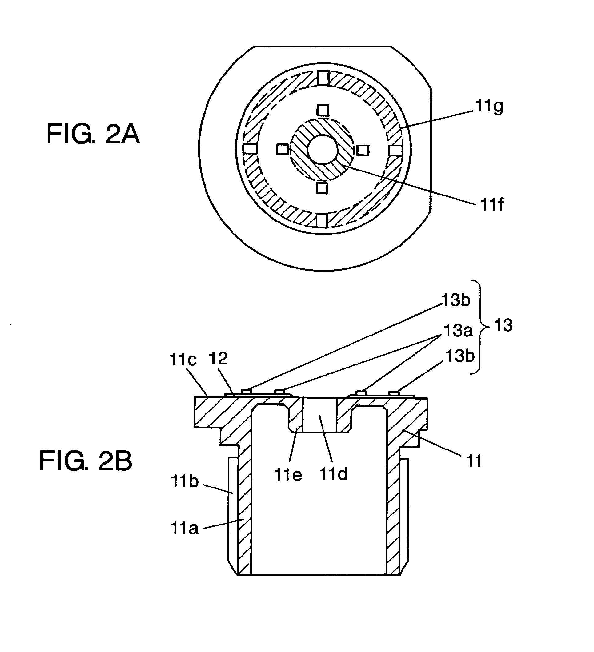 Pedaling force sensor and pedaling force detection device using the sensor