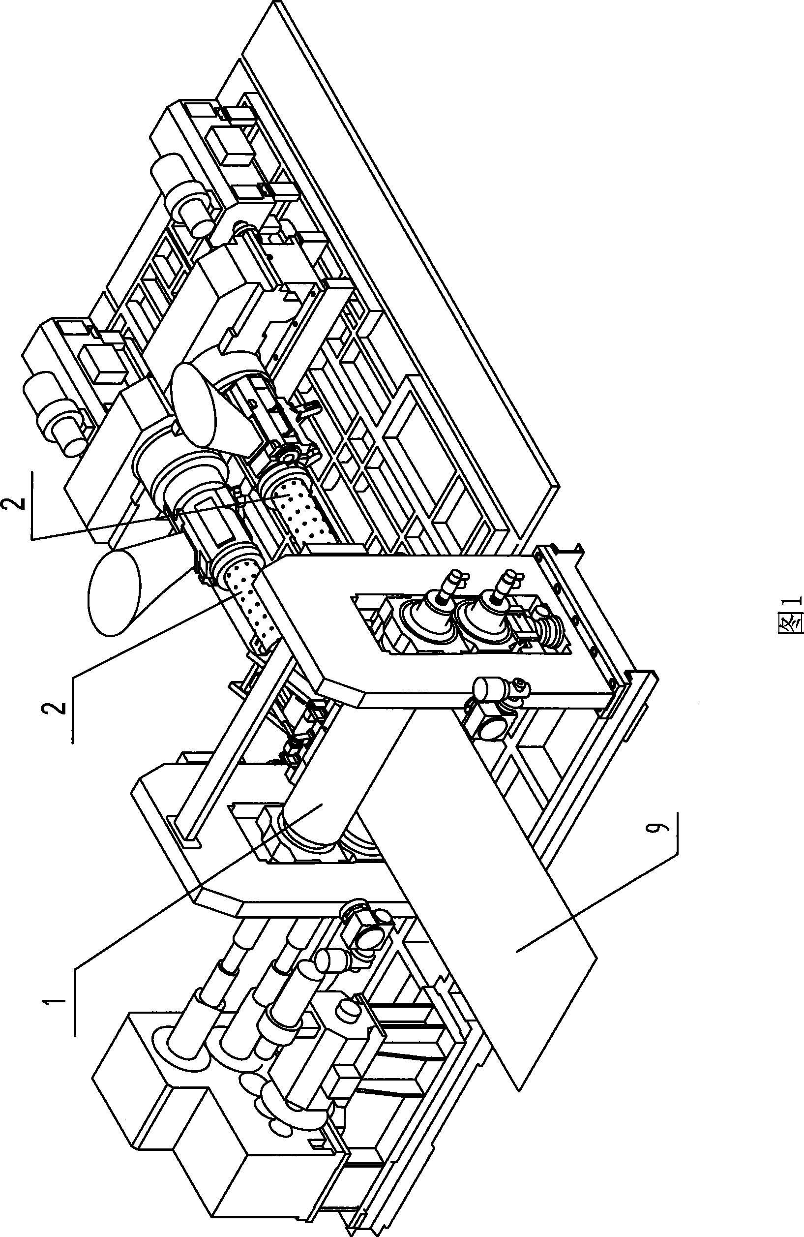 Broad-amplitude film extrusion calendaring train