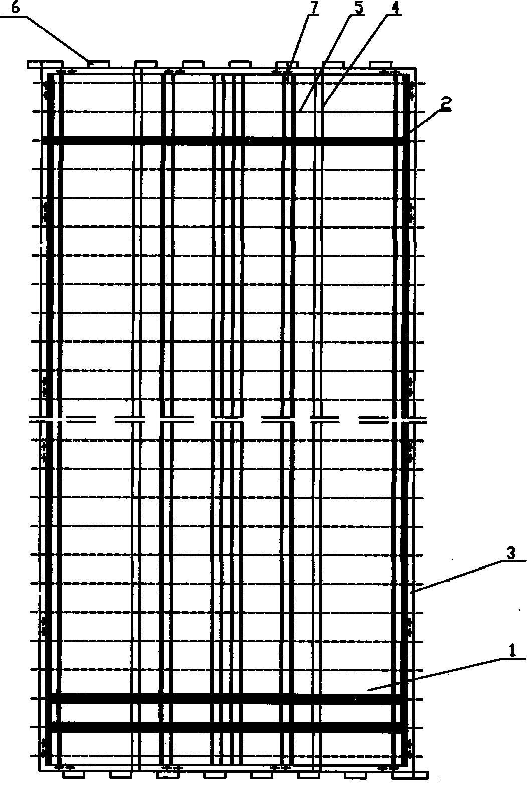 Lightweight high-strength pavement equipment