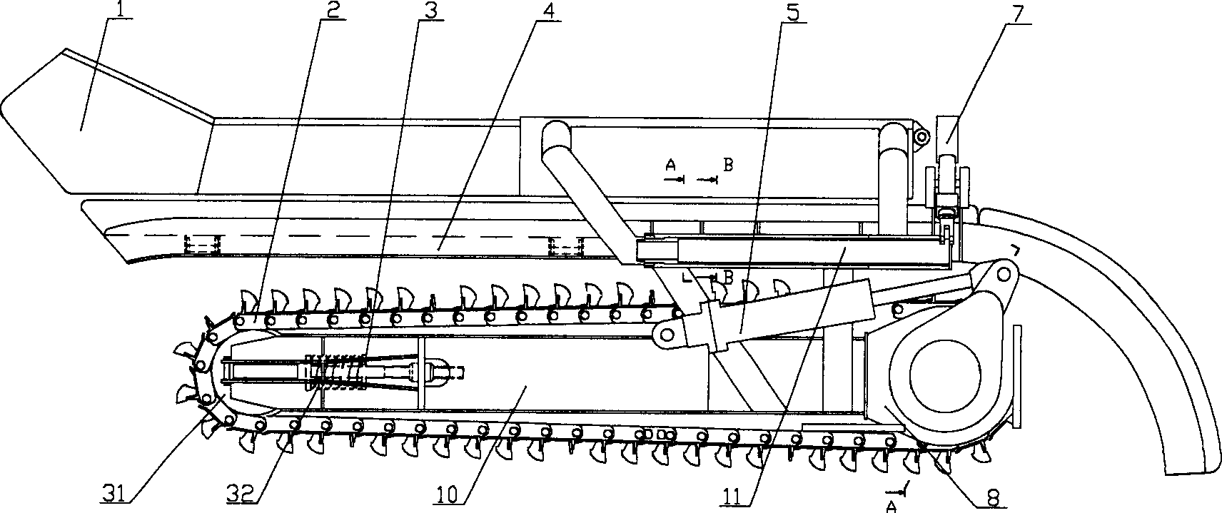 Chain type digger for self-propelled sea cable burying machine