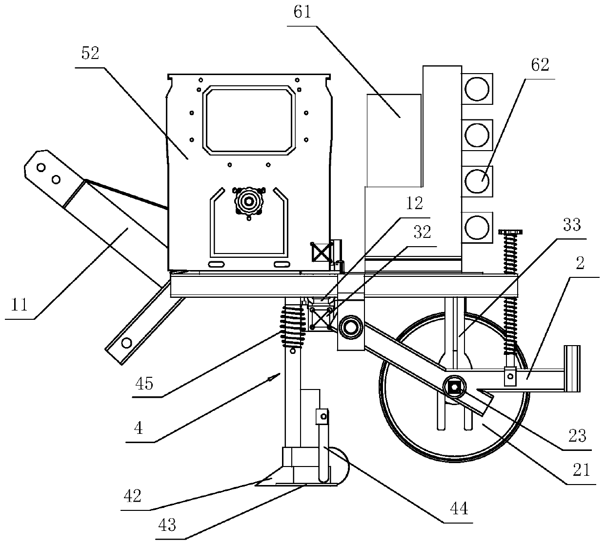 Wheat root cutting and layered fertilization machine facilitating line spacing adjustment