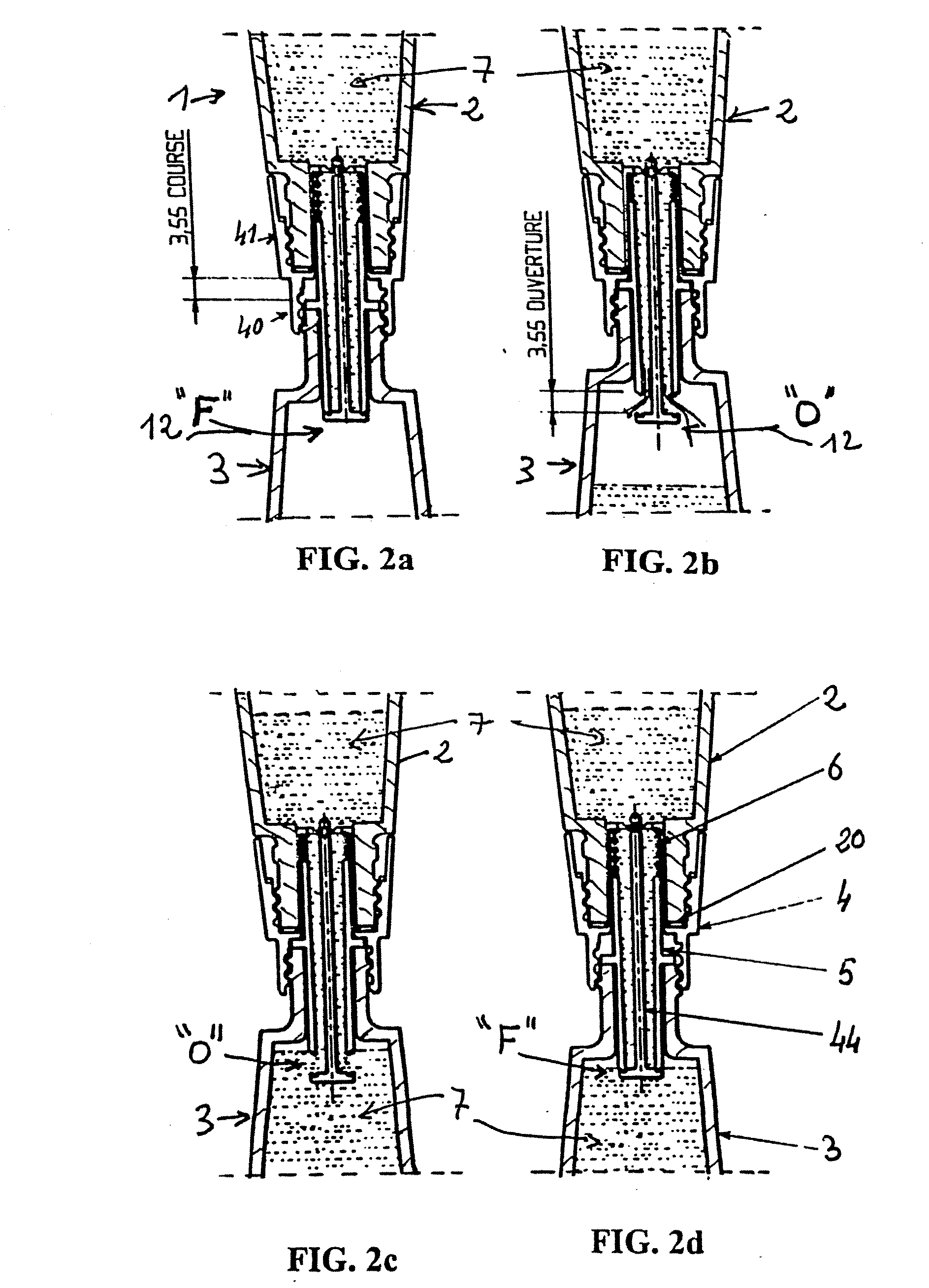 Refill device for dispensing a cosmetic product