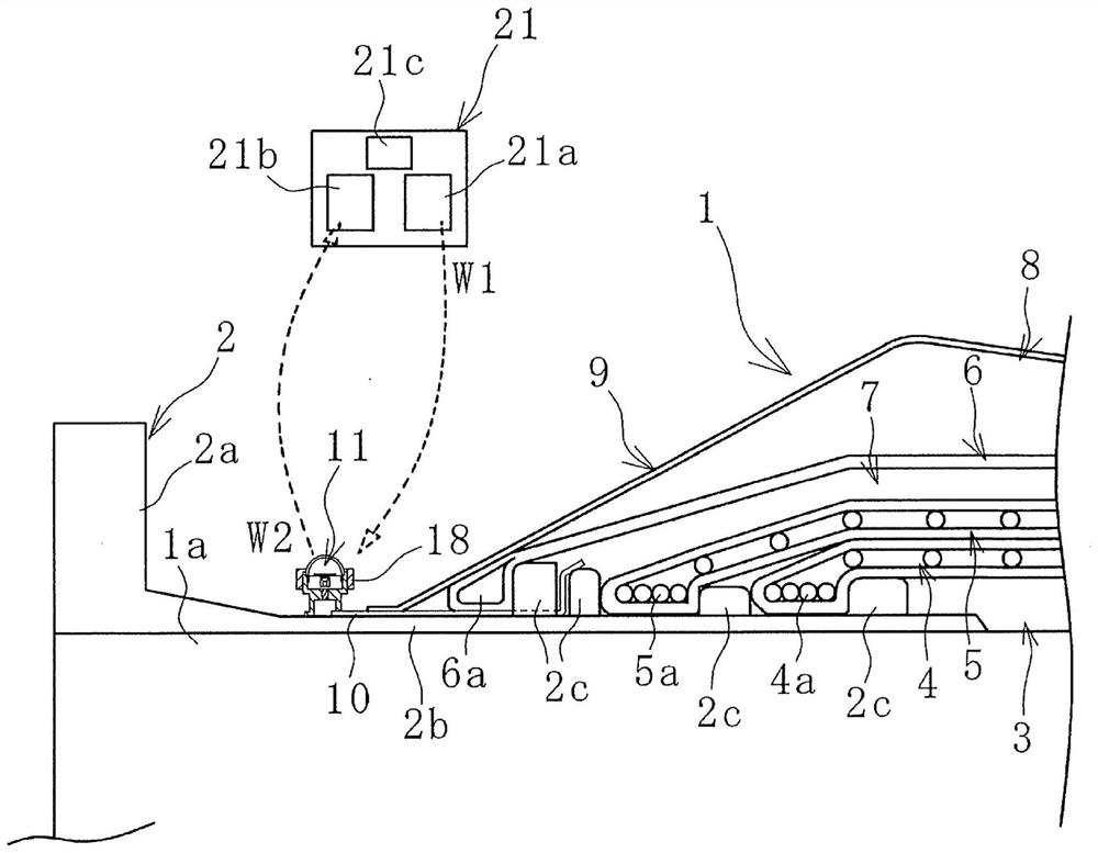 Fluid leakage sensing system for marine hose