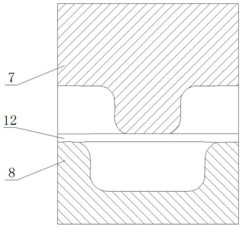 A superplastic forming device and process for a metal bipolar plate of a proton exchange membrane fuel cell