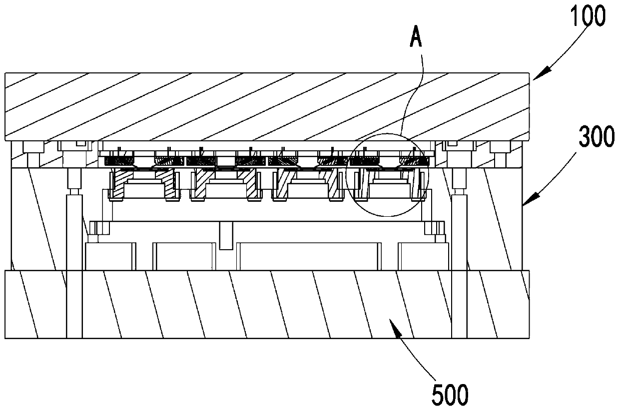 Optical chip module testing device