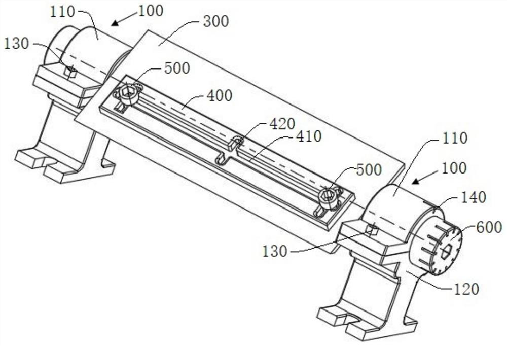 A kind of cutting fixture and processing technology of long blade for plastic pulverizer