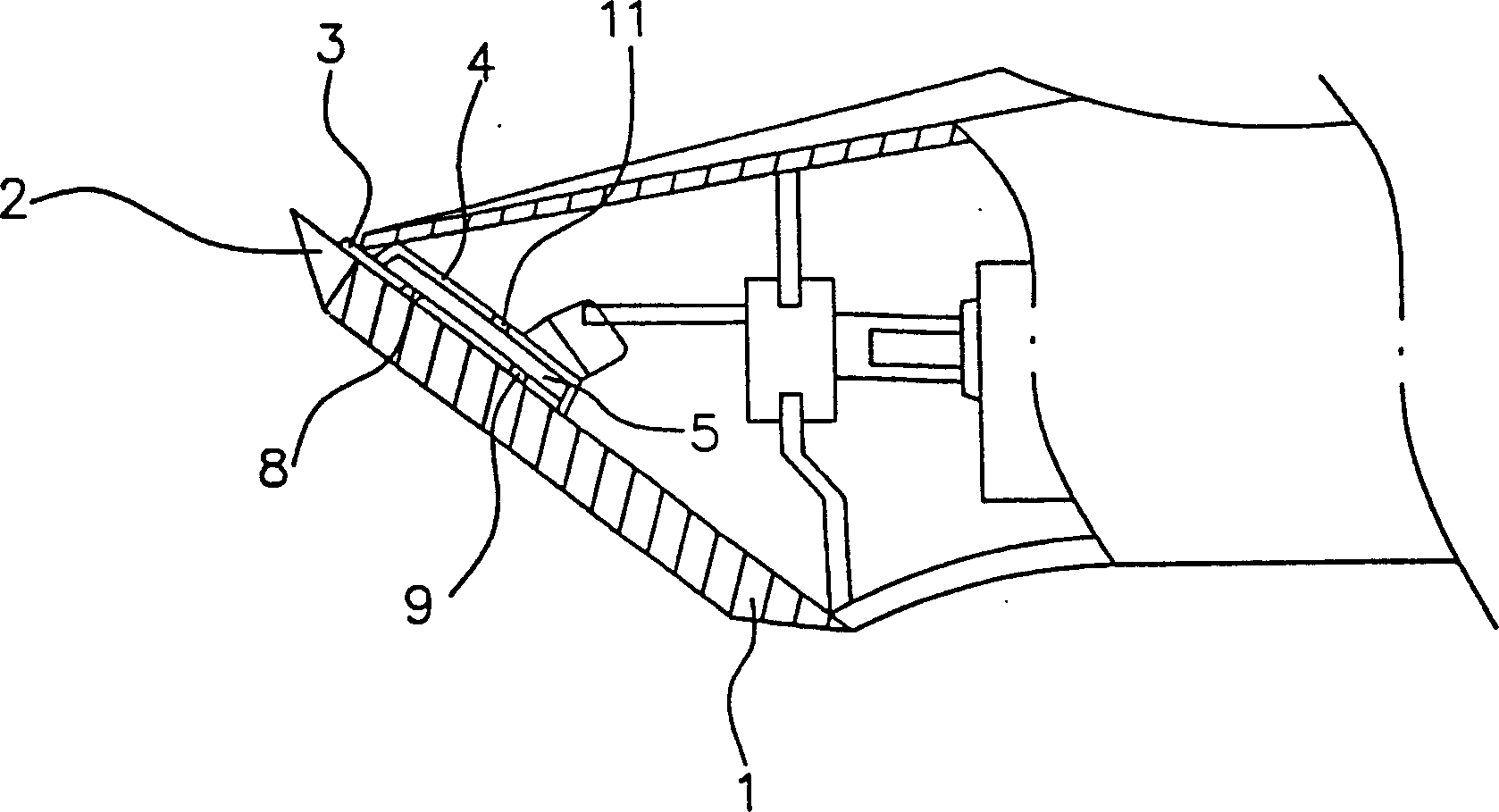 Electric clipper with oil pad