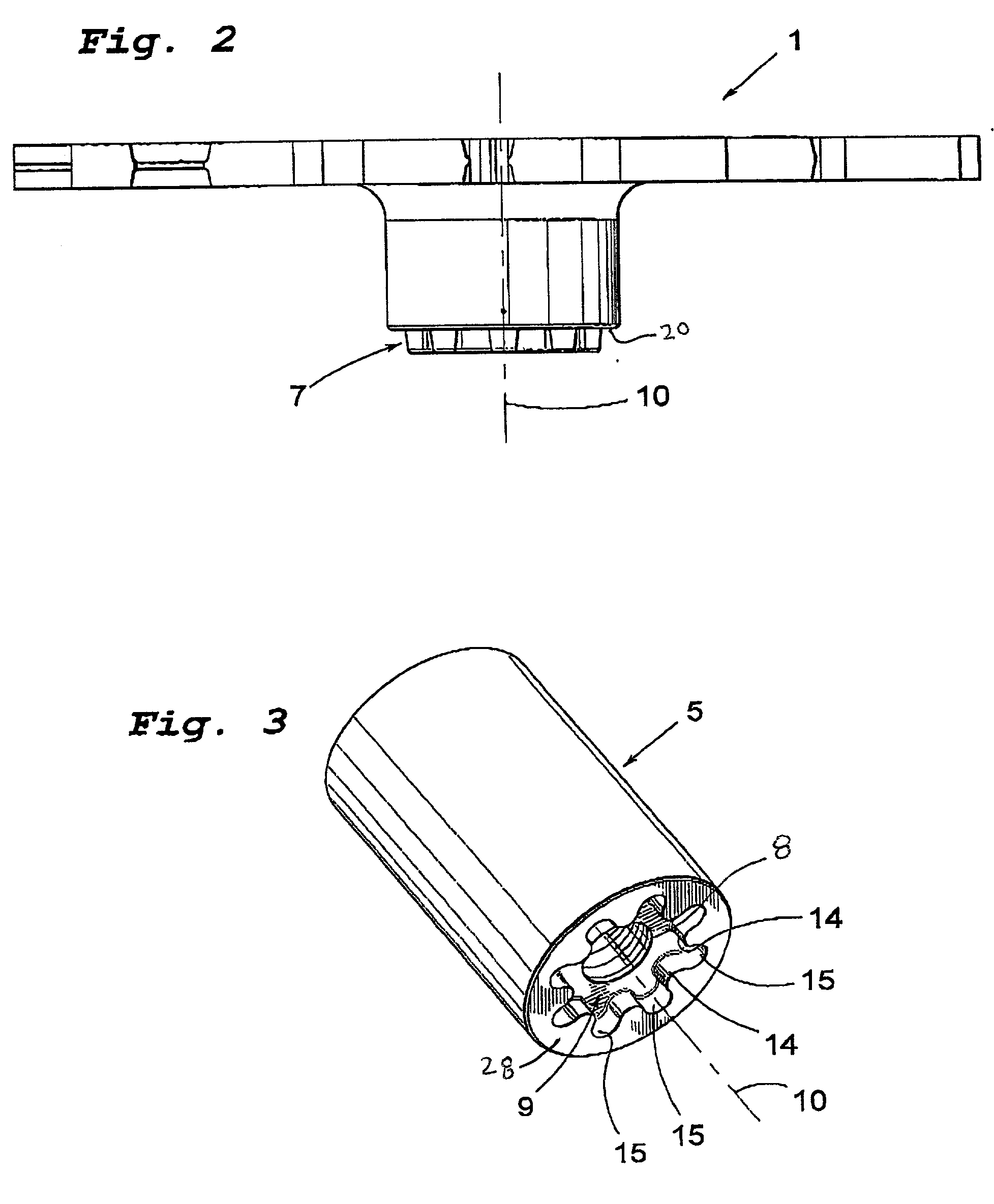 Toothed tool coupling for rotating a rotary tool