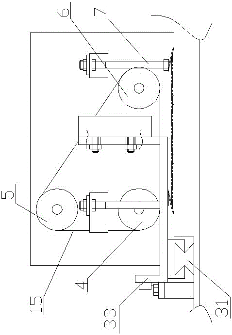 Transmission device for carton handle belt threading machine