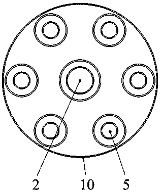 Combined slurry smashing and screening equipment based on composite smashing and rotation and straight pressure screening