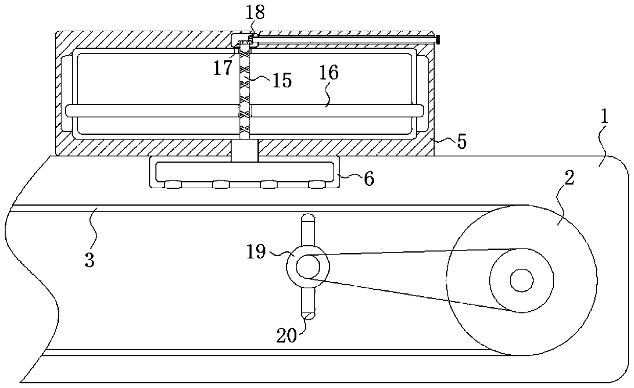 Improved textile machine with dust removal function