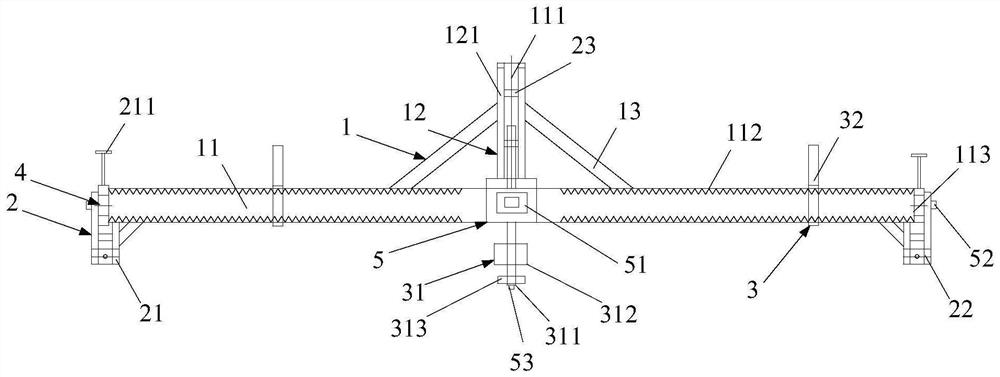 Hoisting equipment and hoisting method