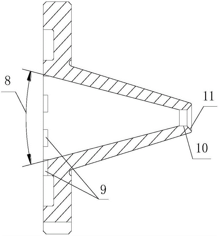 Wide-range fuel oil nozzle suitable for overhead work