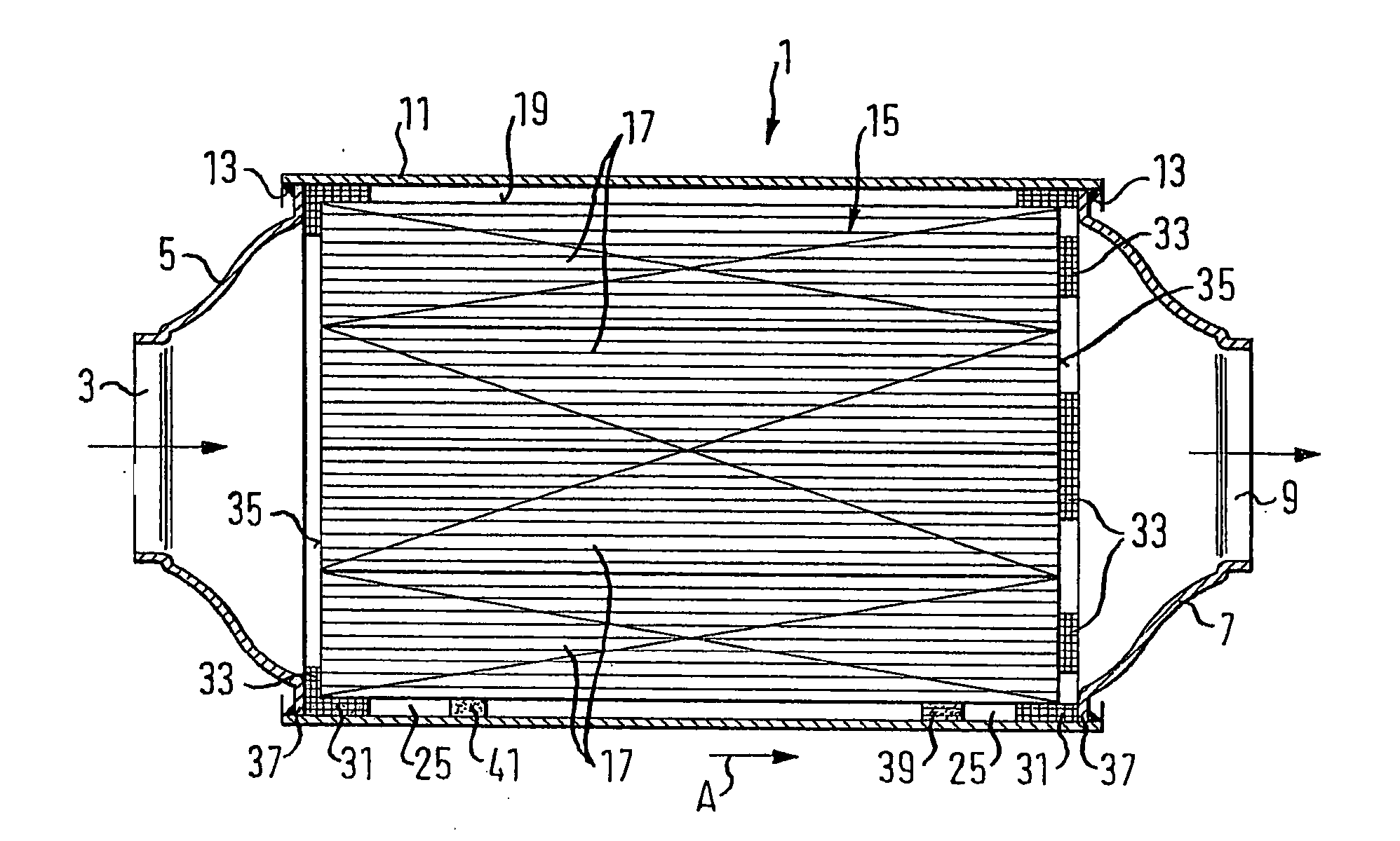 Device for cleaning vehicle exhaust gas