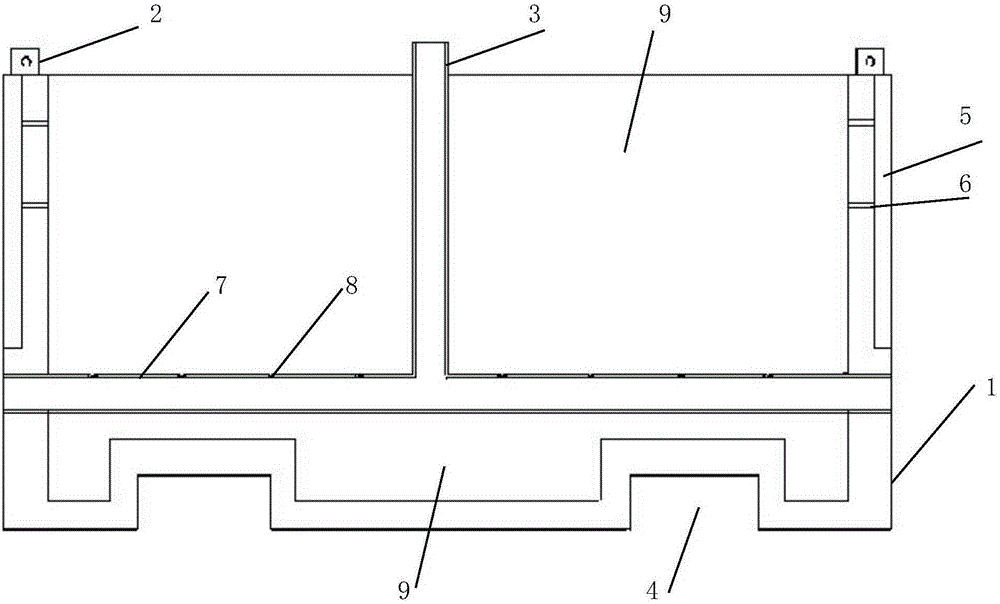 A road isolation fence with a green groove at the bottom