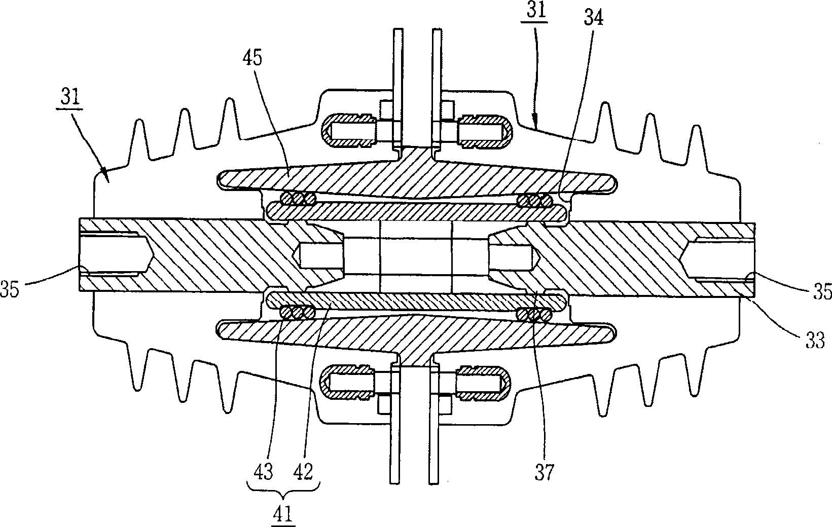 Bus connecting device for switch equipment and bus connecting method thereof