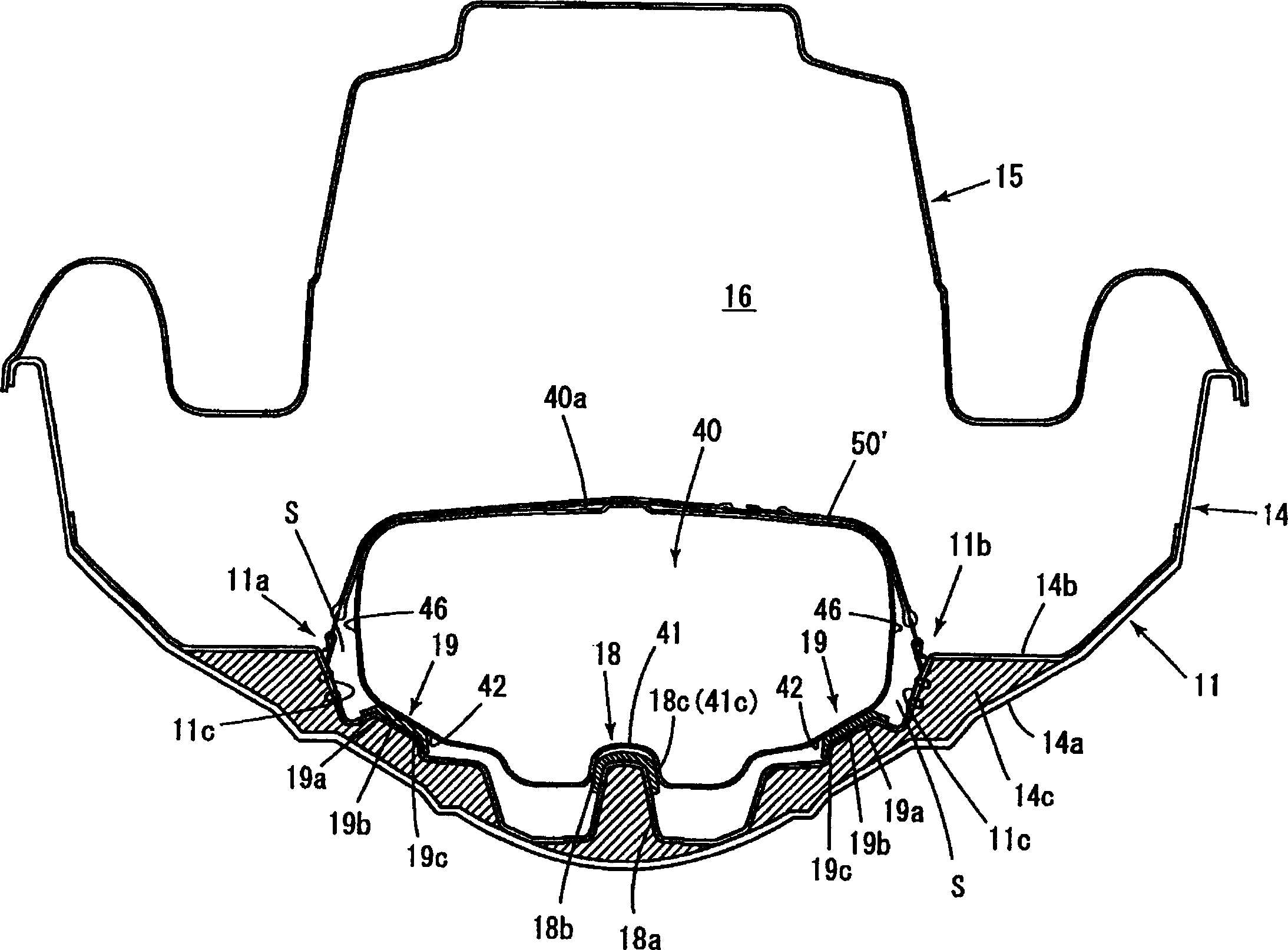 Fuel box fixing structure for small ships