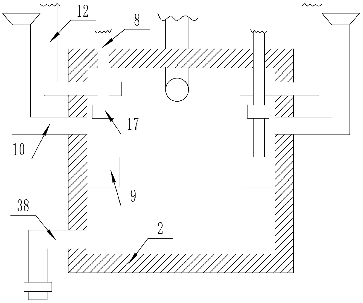 Oral foreign body receiving device used by multiple people