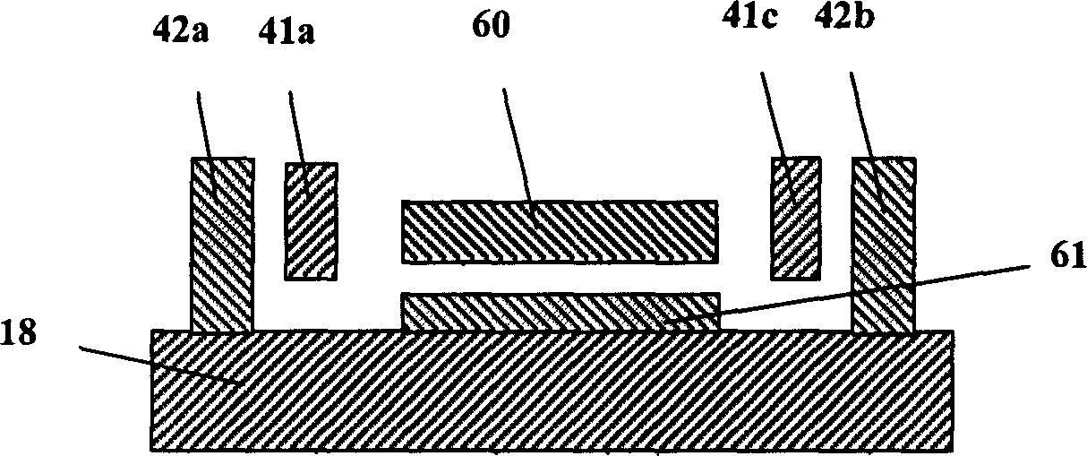 Single mass plate triaxial micro-mechanical accelerometer