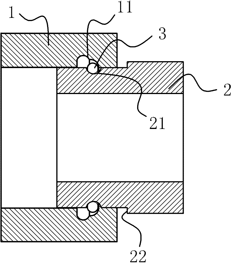 Connector and connecting pipe movable connection structure, connecting process and assembling tool thereof