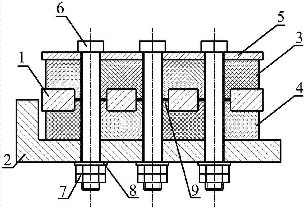 Cab fixing structure of self-dumping truck for mines