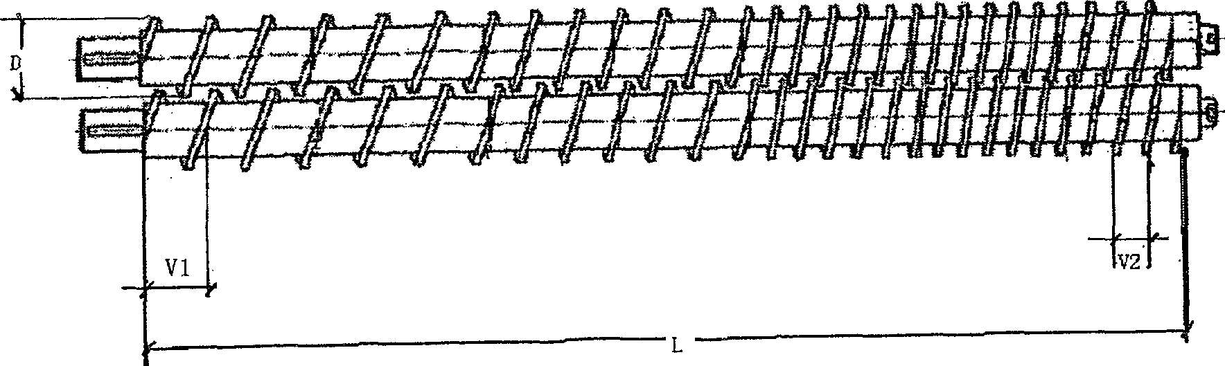 Wheat bran twin-screw extruding treatment method and twin-screw extruding machine thereof