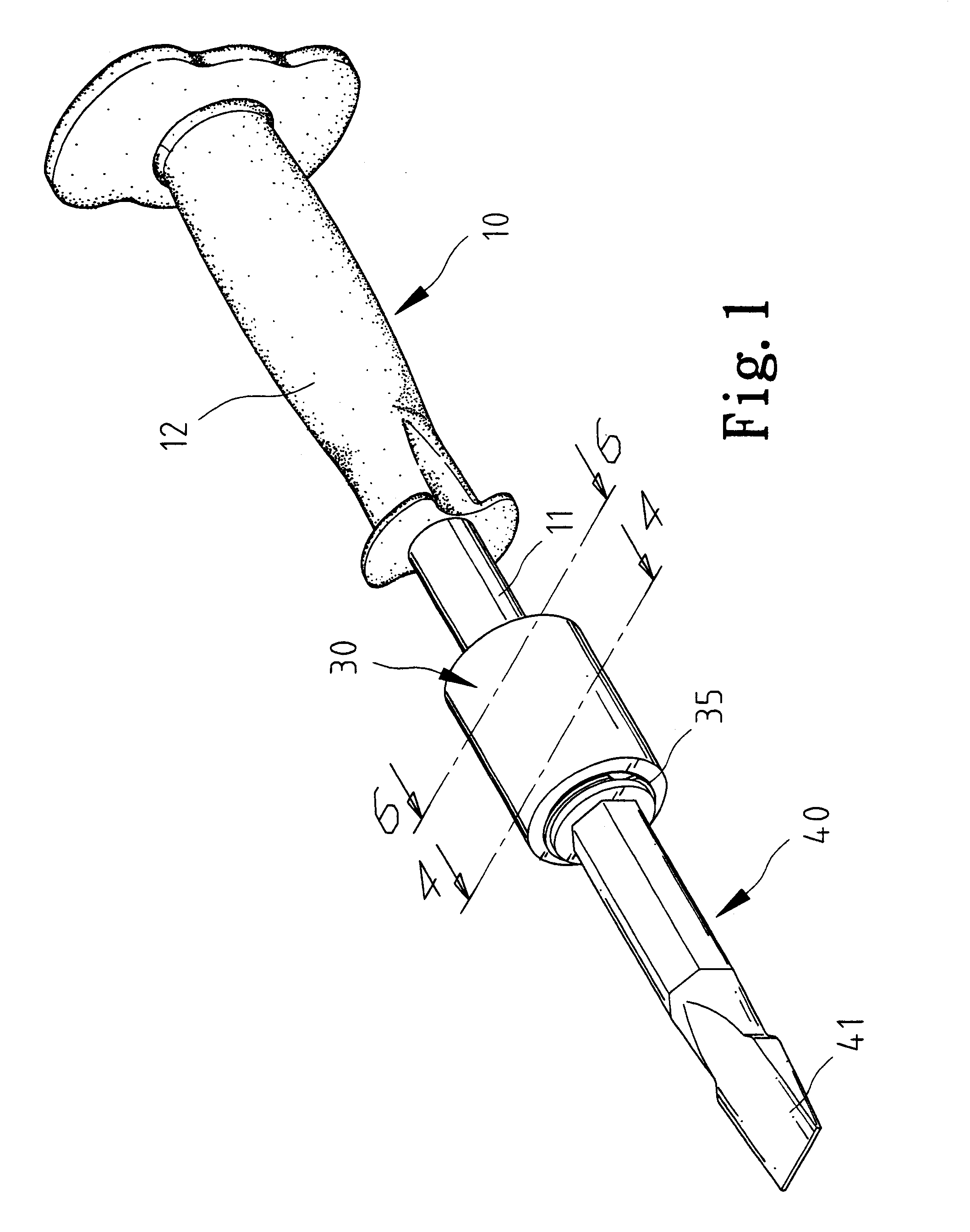 Tool including a tool bit and a handle