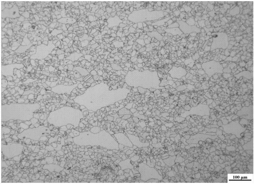 Manufacturing method for producing high-temperature alloy GH4169 fine-grained bar through combined high-speed and radial forging