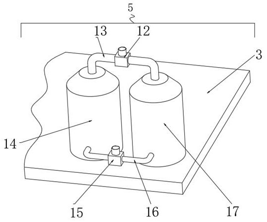 Aluminum alloy gravity casting die with good cooling effect