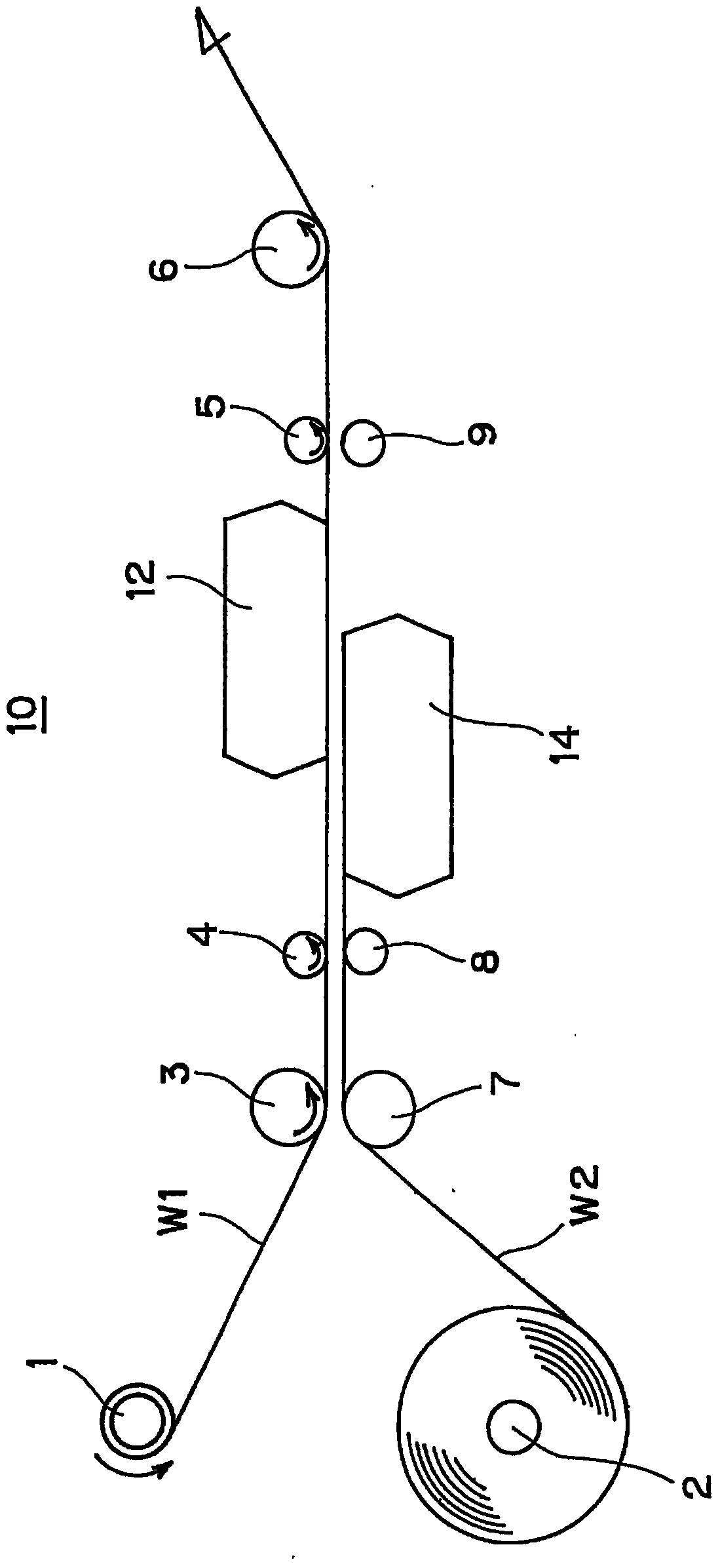 Sheet material cutting device and sheet material connecting device using the same