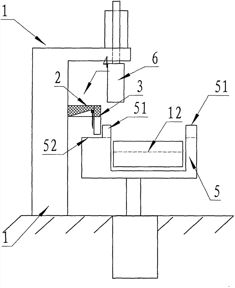 Hose feeding self-locking and conveying device of hose assembling machine