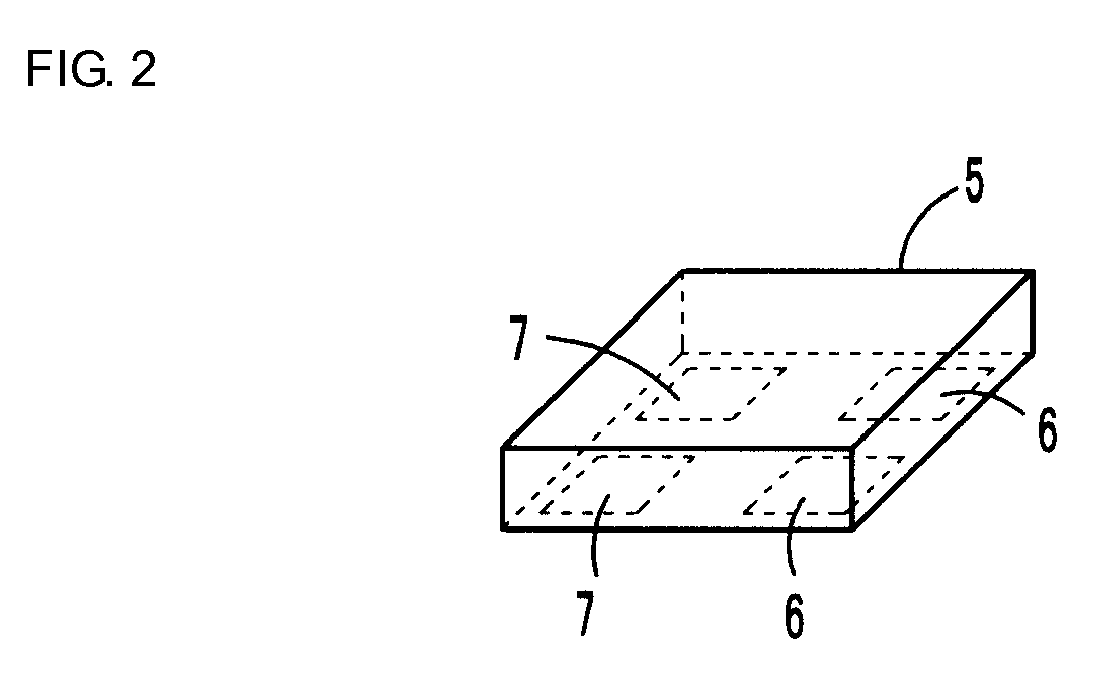 Wireless IC device and electronic device