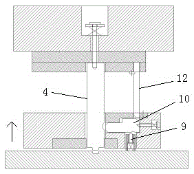 Forming delay mechanism for die