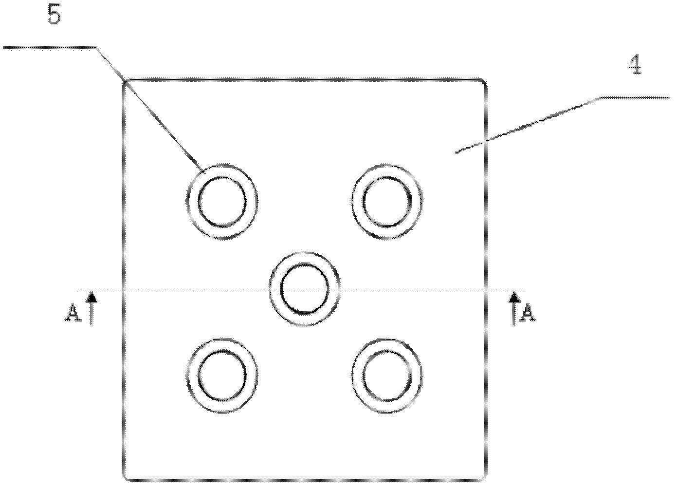 Vapor chamber having support posts with inner-sintering structure