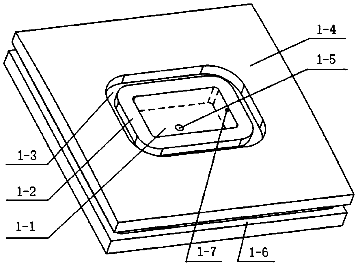 Integrated piezoelectric vibration resistance reducer capable of being embedded in wall face