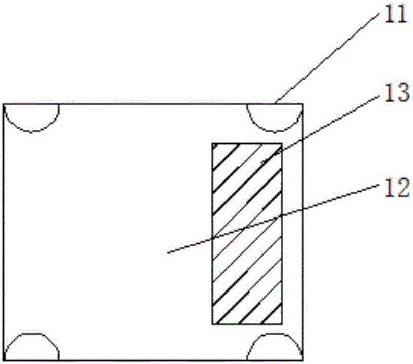 Low-voltage power distribution cabinet easy to install