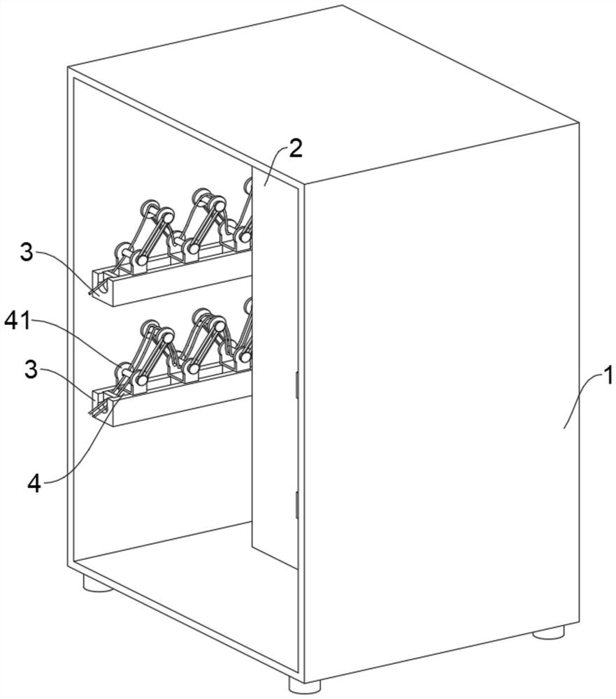 Wire inlet and outlet cabinet capable of bunching wires