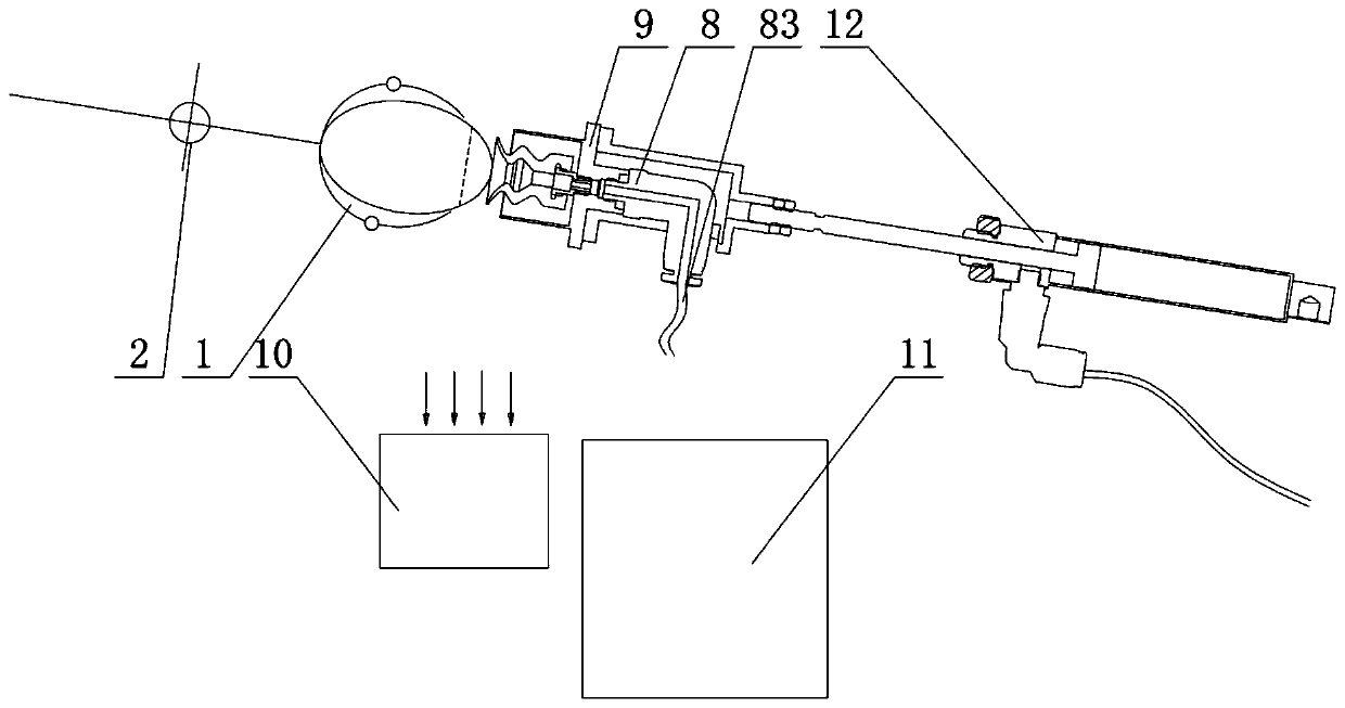 Automatic egg shelling method and device