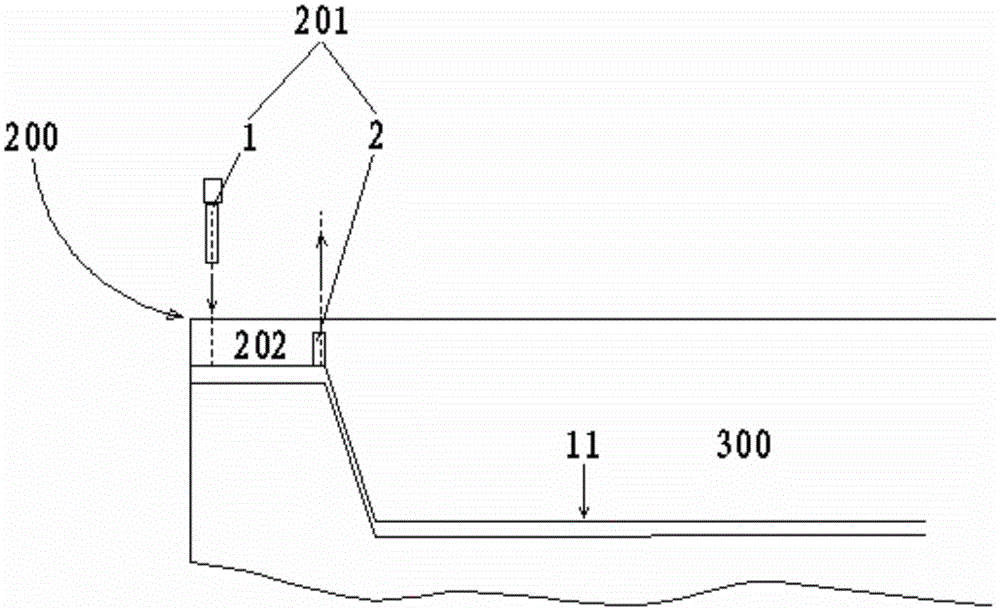 A land-based sea ice collection device and collection method