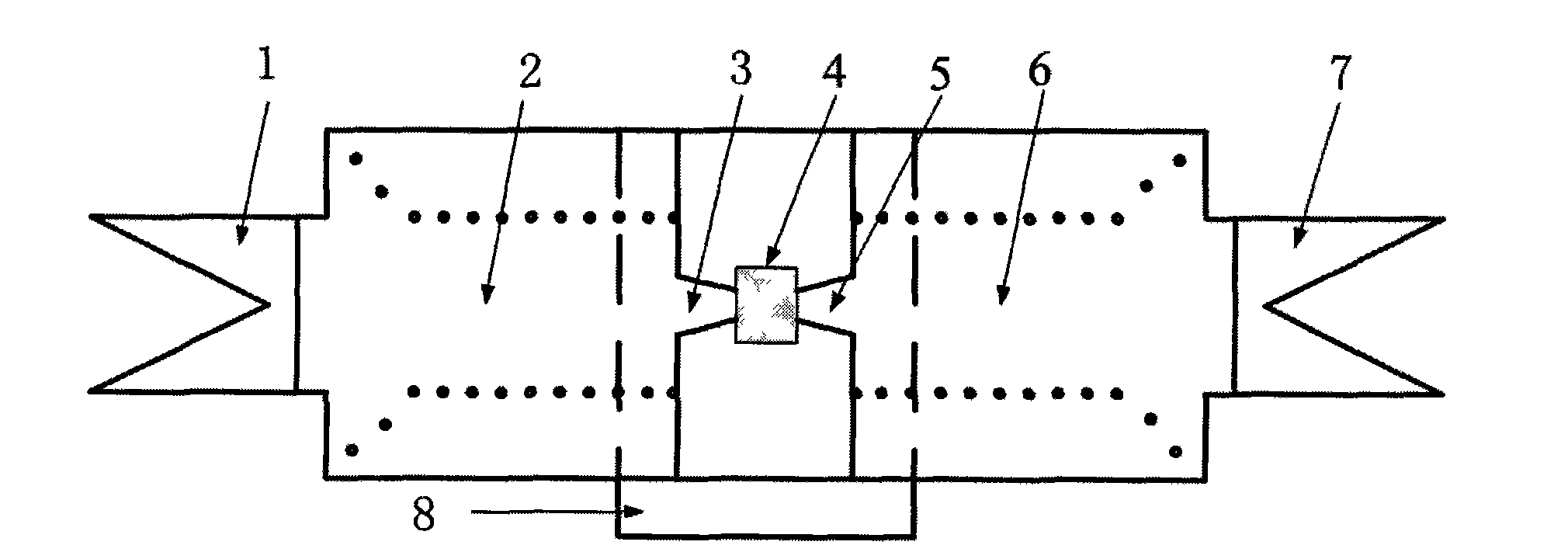 Millimeter wave band power amplifier based on flexible chip integrated wave guide technology